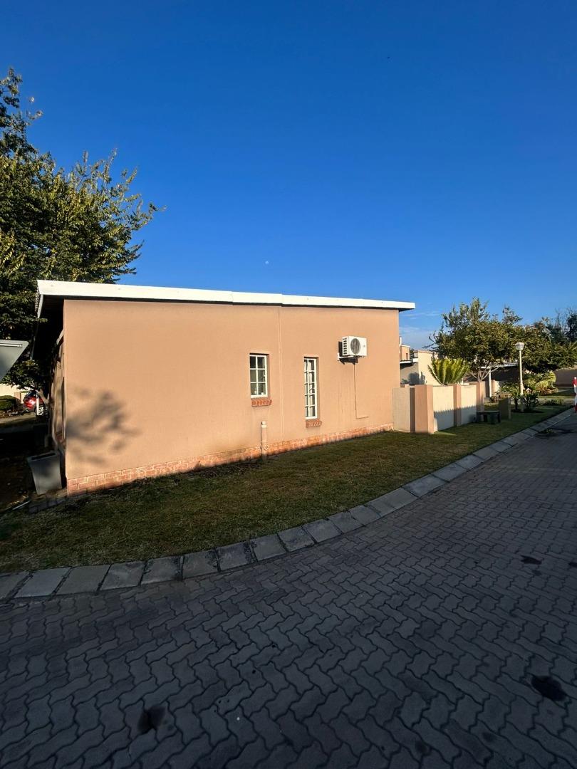 3 Bedroom House for Sale in Waterval East, Rustenburg - North West
