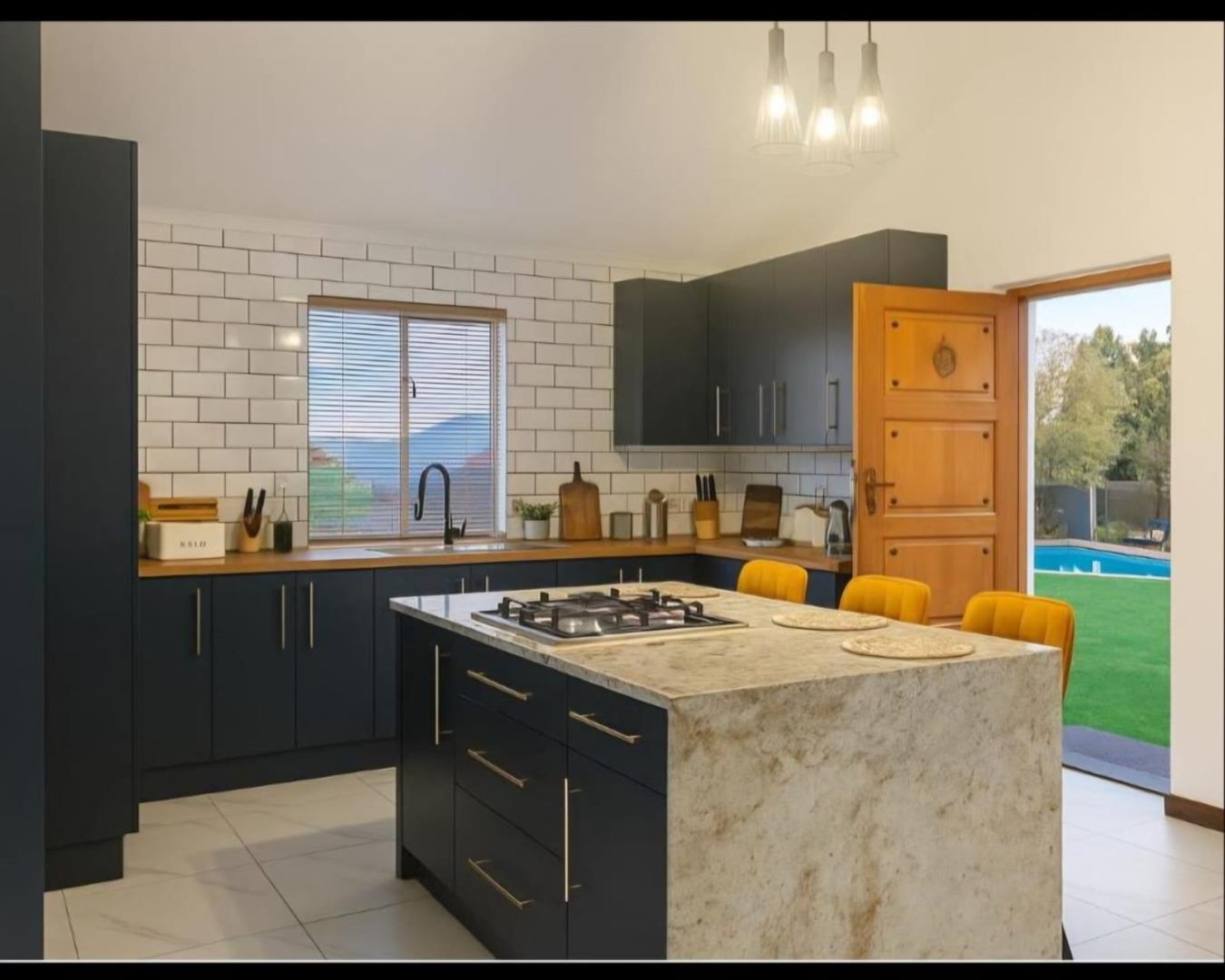 6 Bedroom House for Sale in Greenhills, Randfontein - Gauteng